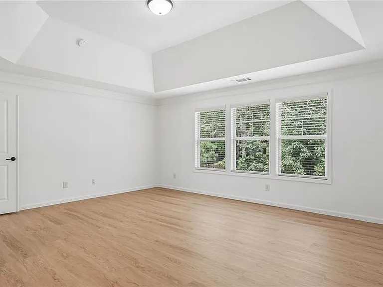 5811 Kendrix Ridge Dr — Photo 38