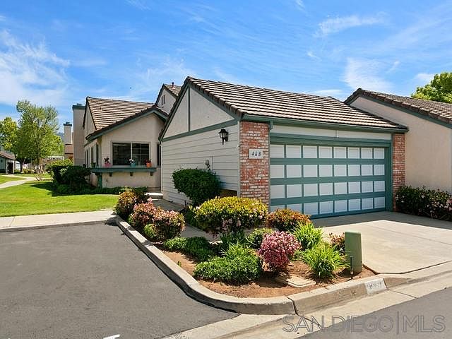 2nd image of 468 Nantucket Gln