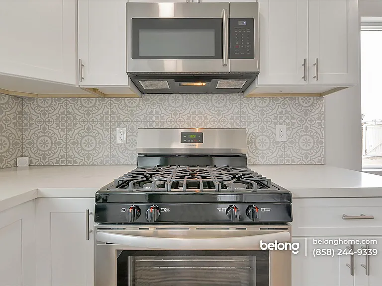 1722 L Ave — Photo 9