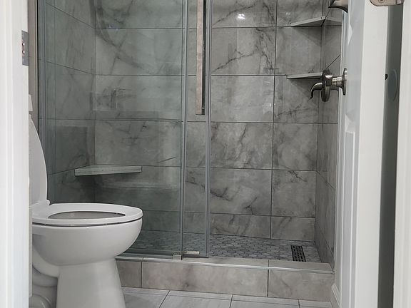 4th image of 435 E Colorado Ave #4