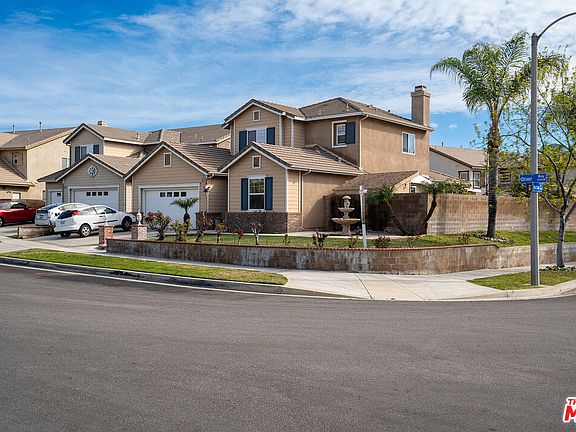 2nd image of 25014 Oliver Way