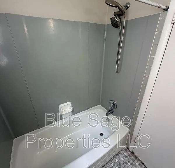 4424 Bloomfield Ave #A — Photo 13