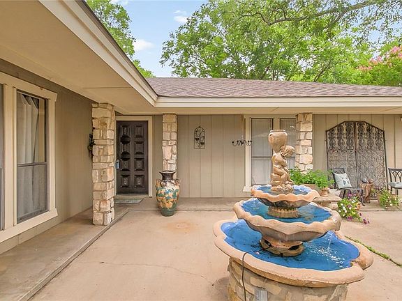 4th image of 6406 Georgiana Ct