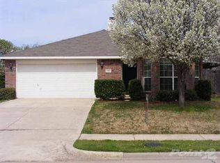 1153 Lake Bluff Dr, Little Elm, TX 75068