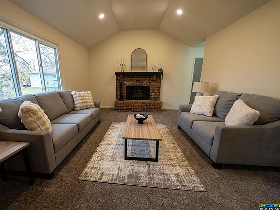 4th image of 5531 S 32nd Cir