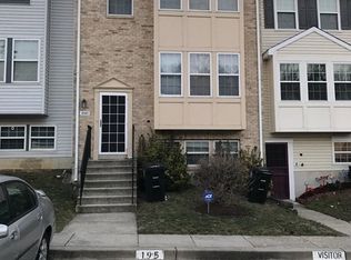 4141 Candy Apple Ln, Suitland, MD 20746
