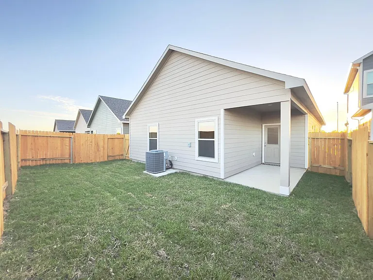 8042 Cypress Bonsai Dr — Photo 21