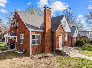 311 W Broadway, Columbia, MO 65203