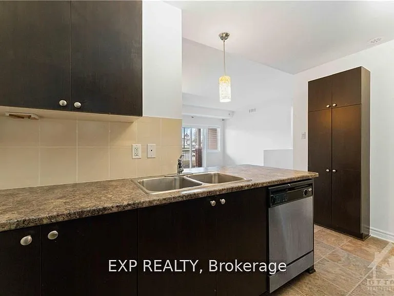 920 White Alder Ave #C — Photo 14
