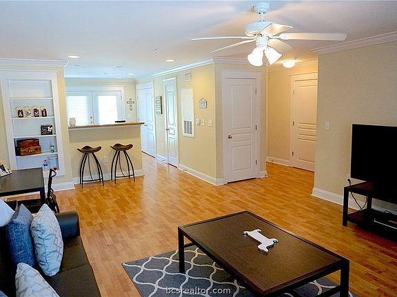 3rd image of 1725 Harvey Mitchell Unit 1615
