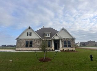 104 Snowy Owl Trl, Rhome, TX 76078