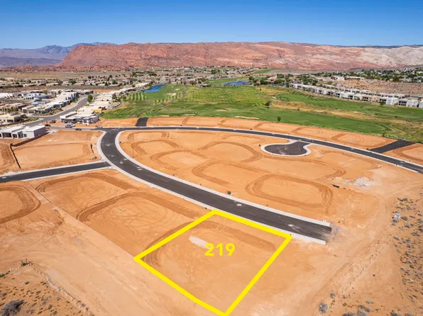 219 Lange Dugway Dr, Saint George, UT 84770