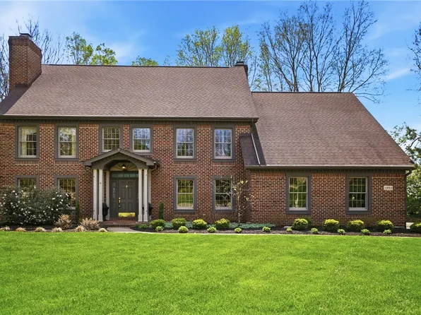 1859 W Tamarron Ct, Springboro, OH 45066