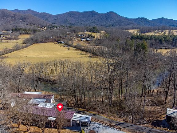 5th image of 365 Carolina Village Cir