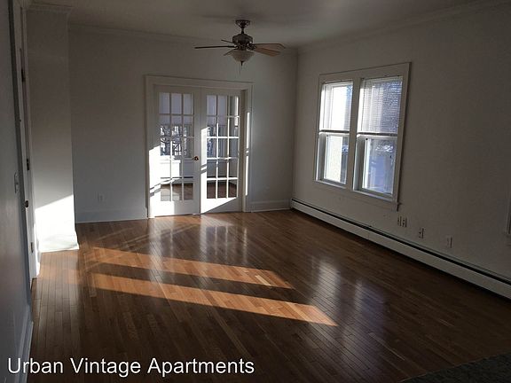 3rd image of 2309 Irving Ave S #11