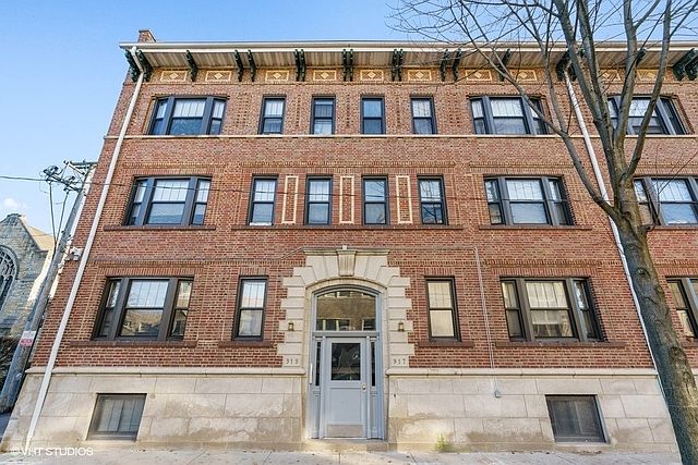 1st image of 919 E 50th St #110