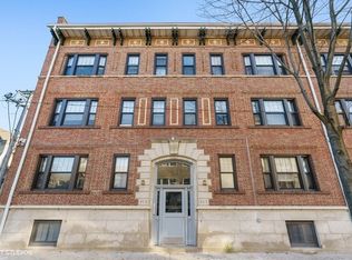 919 E 50th St #110, Chicago, IL 60615