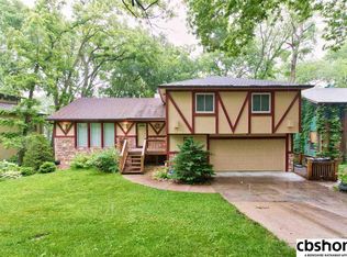 11733 Fisher House Rd, Bellevue, NE 68123