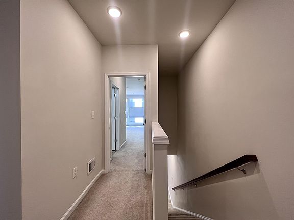 4th image of 5128 Cambria Way #101