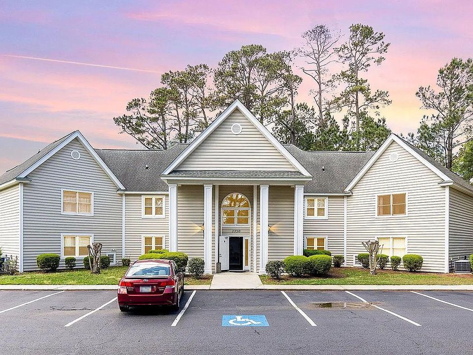 1350 McMaster front of the building