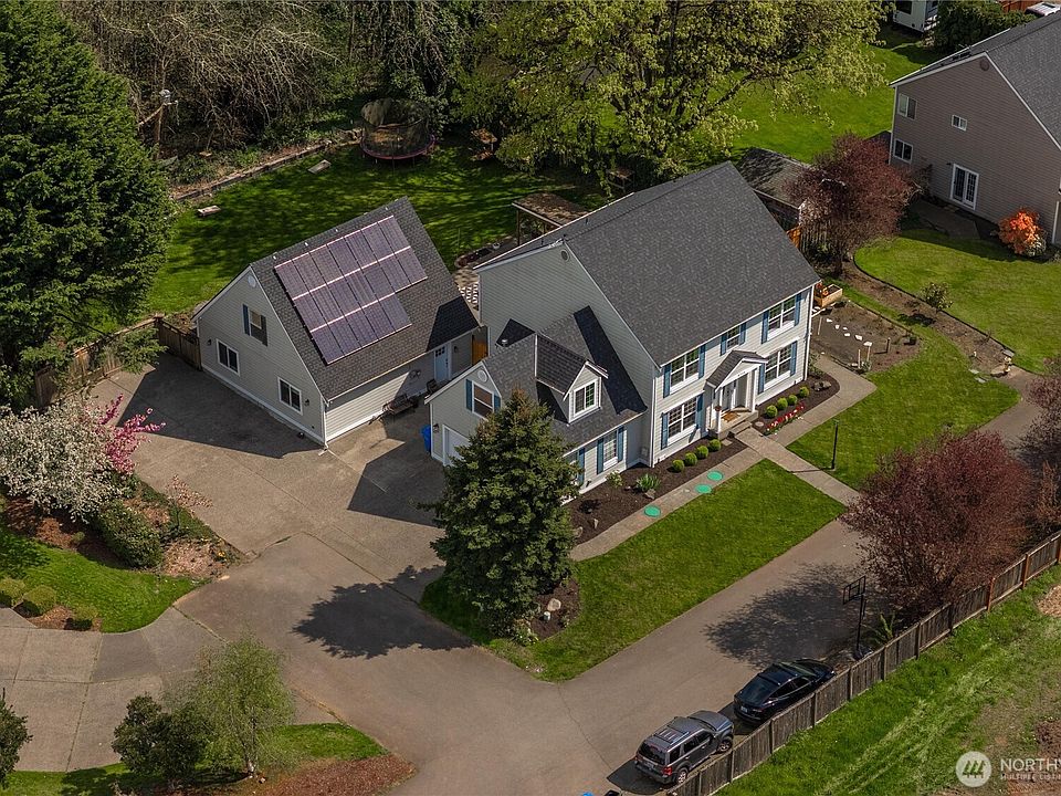 1st image of 4715 116th Avenue E