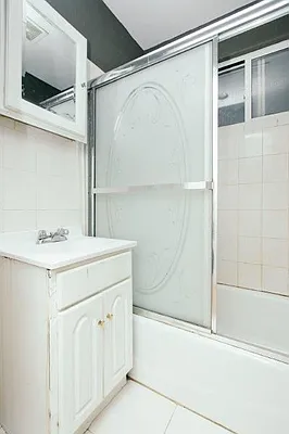 Rented by Nooklyn NYC LLC | media 62