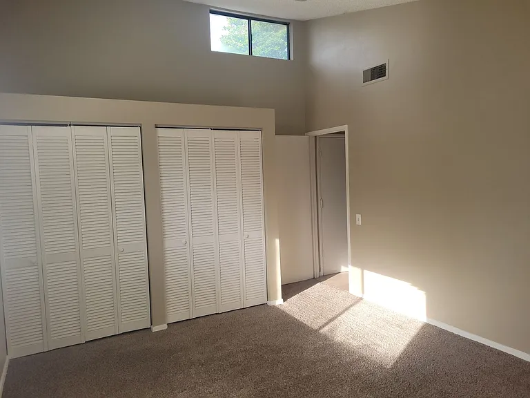 4937 Clear Cir — Photo 25