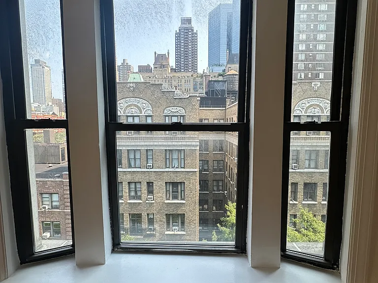 350 W 55th St #9B — Photo 3