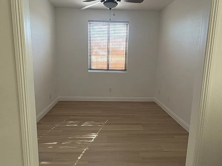 5697 Sentry Palm Ct — Photo 5