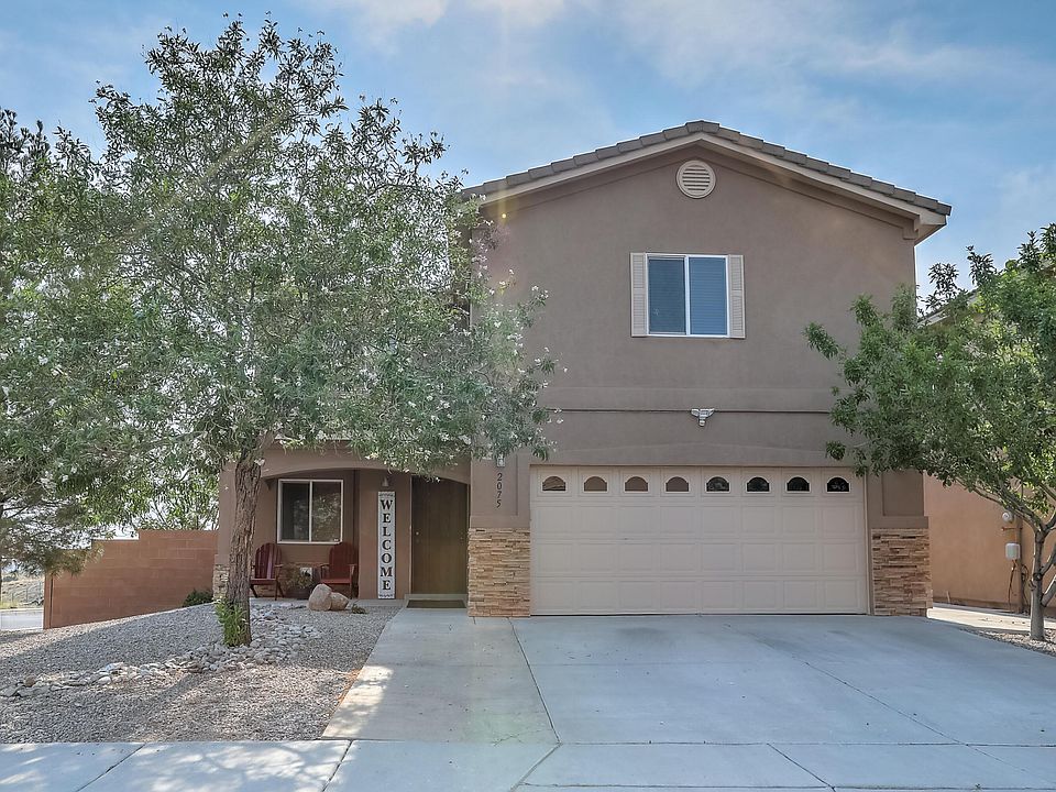 1st image of 2075 Maywood Dr SE