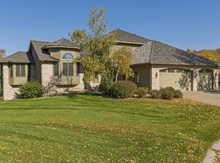 8436 Quail Hill Rd N, Maple Grove, MN 55311