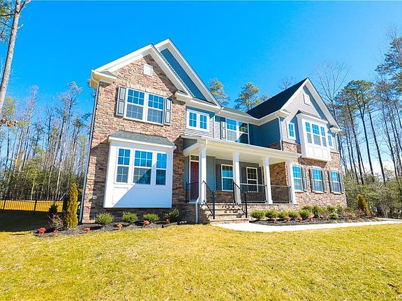 4th image of 8124 Fedora Dr
