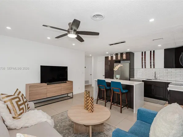 711 SW 14th Ct, Fort Lauderdale, FL 33315