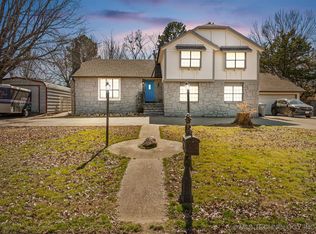 1414 SE 11th St, Wagoner, OK 74467