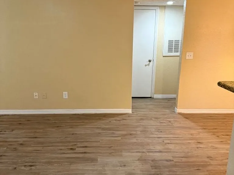 5124 Conroy Rd #613 — Photo 36