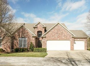 133 Whispering Pines Cir, Louisville, KY 40245