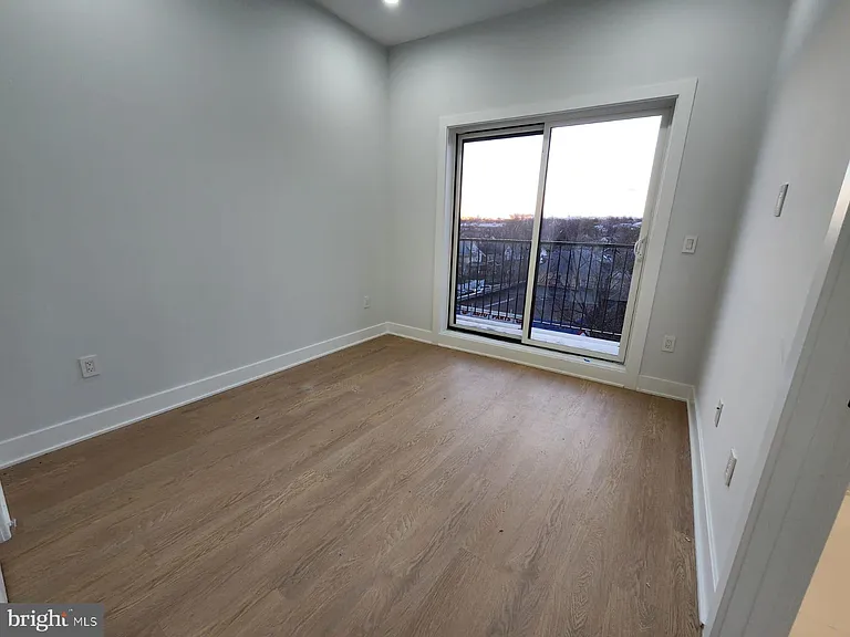 4905 Georgia Ave NW #403 — Photo 11
