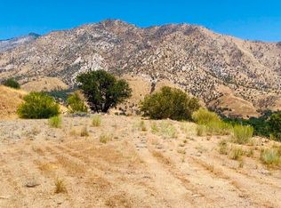 296 Walker Dr, Kernville, CA 93238