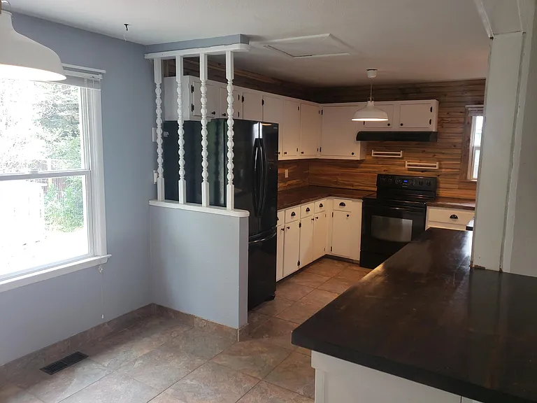 4355 S Fox St — Photo 33