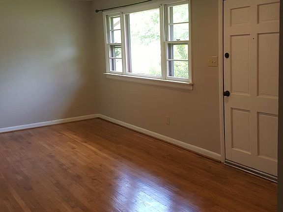 5th image of 6618 Fernwood St