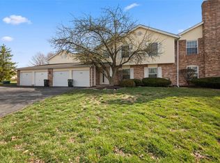1034 Windstream Dr #14, Saint Peters, MO 63376