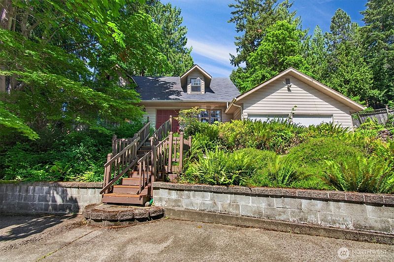 3rd image of 1411 Miller Drive