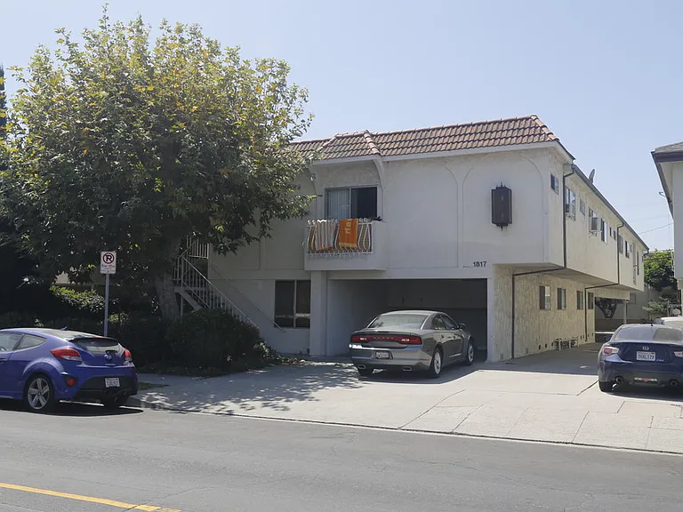 1817 Federal Ave #3 — Photo 1