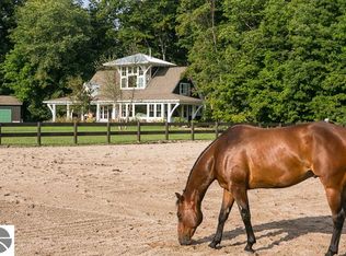 7850 S Shimek Rd, Maple City, MI 49664