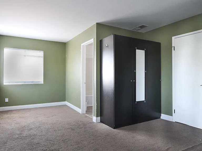 3537 Maguire Rd — Photo 21
