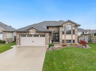 279 Homestretch Dr, Saint Clair, ON N0N1G0