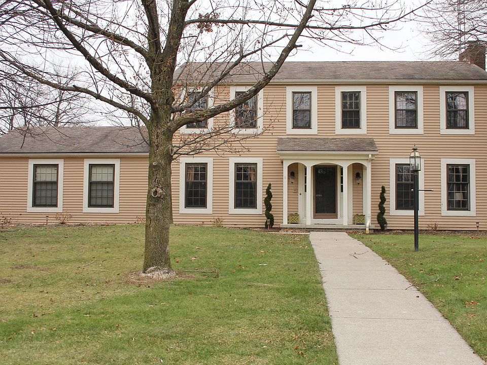1st image of 25908 Cherbourg Ln