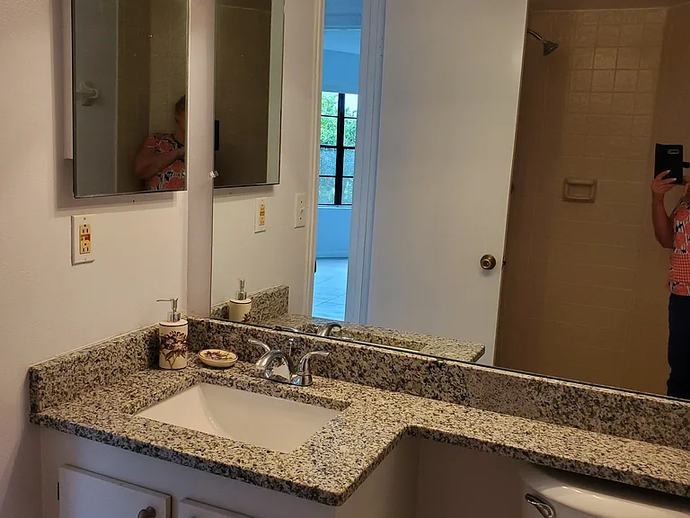 3546 Southpointe Dr — Photo 24