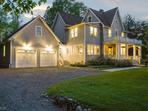 25 Spring St, Chatham Twp., NJ 07928
