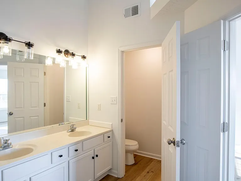 917 Winding Oak Trl — Photo 23